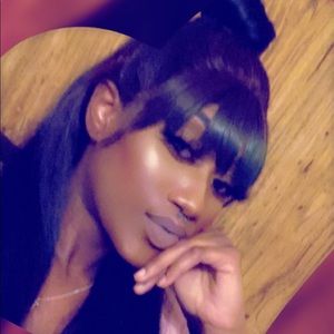 Meet your Posher, Carmen